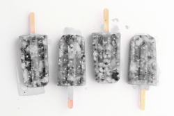 totallytransparent:  Semi Transparent Ice Lollies (match colour of your blog)Made by Totally Transparent