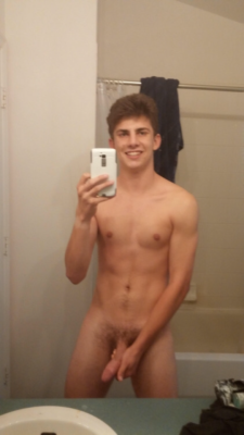 sexystraightguyscaught:  Wish the pics were a little more clear. But 20,000 notes and I’ll post his videos. 