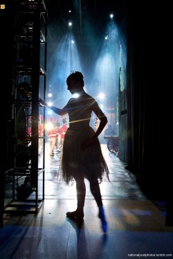 nationalpostphotos:  Nutcracker silhouette — Dancer Candace Bouchard warms up before her entrance during Oregon Ballet Theatre’s final dress rehearsal of The Nutcracker in Portland, Ore. The show runs through Dec. 24. (AP Photo/The Oregonian, Beth