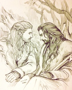 hobbit0125:  “Far over the misty mountains cold To dungeons deep and caverns old…” Uncle won’t remember this. Thorin Oakenshield - Insomnia (5) 