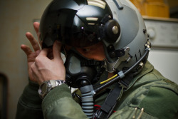 soldierporn:  Evening Quickie #soldierporn: HMIT, the Star Wars - Google Glass crossover.  U.S. Air Force Maj. Philip Stein adjusts the eyepiece on the Helmet Mounted Integrated Targeting system installed on his helmet at the aircrew flight equipment