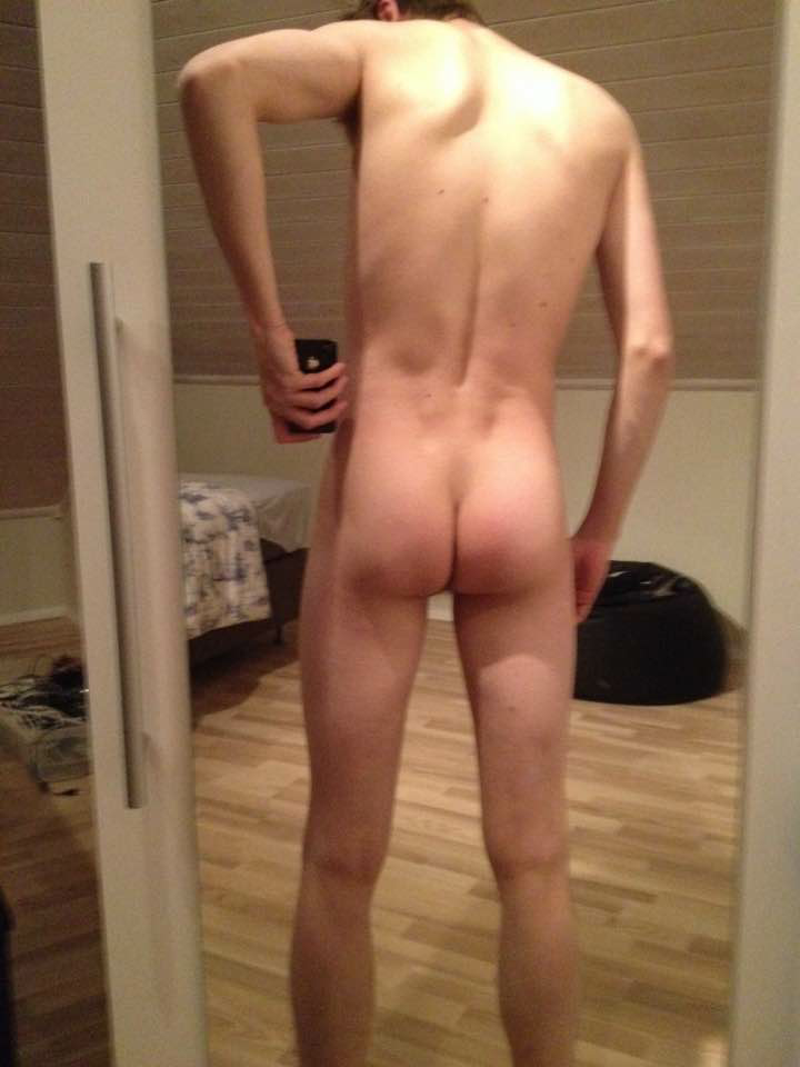 bifancy:  Another submission of cute 18 year old Jimmifirst post here  submit yourself