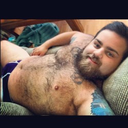 codyrobins:  Don’t judge my ugly couch… #Selfie #TummyTuesday #Bear #Cub #Beard #Undies #LazyDay #Tattoos #Yup