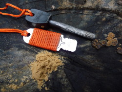 ru-titley-knives:  Poor mans fat wood stick and Maya dust . I was grinding up some Lignum vitae ‘Tree of life’ in Latin for some knife scales for a customer and always keep small offcuts and a pouch of the dust produced as a cheap source of tinder