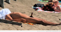 tomcatsnsfw:  nudebeachvoyeurist:  Beach
