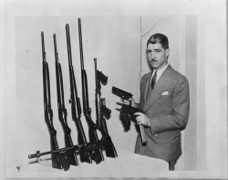 mpdrolet:  John Dillinger’s guns, 1935  Leslie Jones 