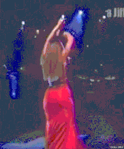yivialo:   Beyoncé SNL 2003  