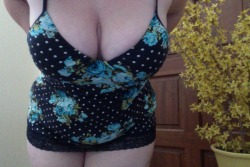 Thicksexywomen:  Topheaviness:  Big Ass And Tits!!   #Tittytuesday #Twitterafterdark