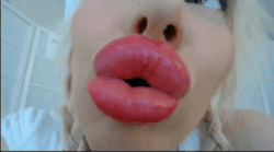 karlmarxrules:Beshine - anybody interested in big and soft lips…? 