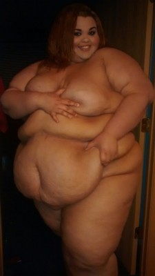 freak-for-ssbbw:  crazyphat:  ssbbwbrianna   O.M.G she is so sexy the color of her skin her beautiful face and her perfect body