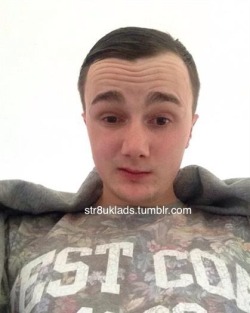 str8uklads:Alex, 21, Colchester, East Midlands, UK      This guy is right up my alley! Wow what a cutie!!