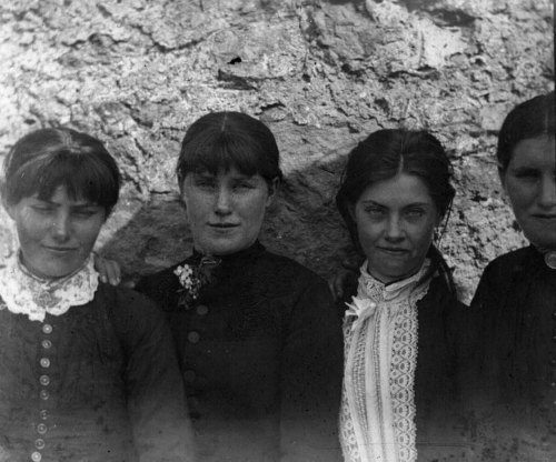 Irish Land WarThe O’Halloran girls, four sisters who stood up against the police, throwing cans of boiling water on them when they approached. County Claire, 1890s. Nudes &amp; Noises  