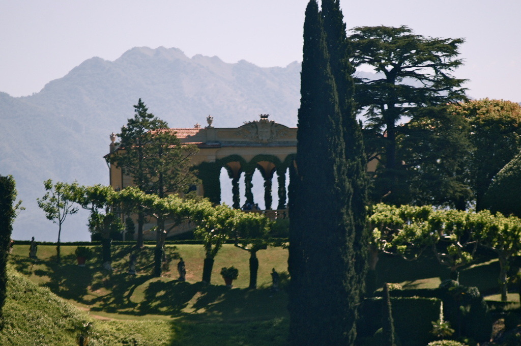 italian-landscapes:  Villa del Balbianello, lago di Como, Lombardia (Lake Como, Lombardy),