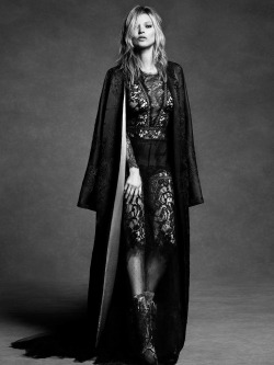 vogue-at-heart:  Kate Moss for Alberta Ferretti Fall/Winter 2016 Photographed by Luigi and Iango 