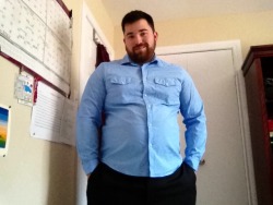 campusbeefcake:  truenorthstrongfree:  Tummy Tuesday, dress shirt edition My clothes are getting too small.  tummy appreciation tuesday seeing as i aint got mine no mo’ 
