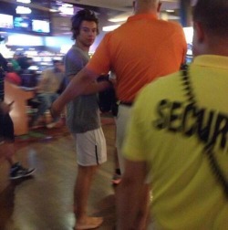 harryeatingabanana: Remember when Harry was barefoot in a bowling alley and looked like a lost deer and shattered my heart into a billion pieces? 