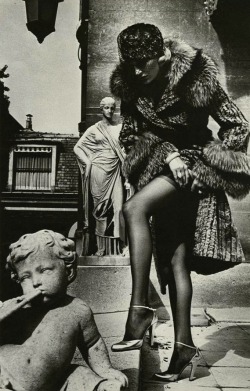 slippage2:  Fashion study. Helmut Newton, 1976. 