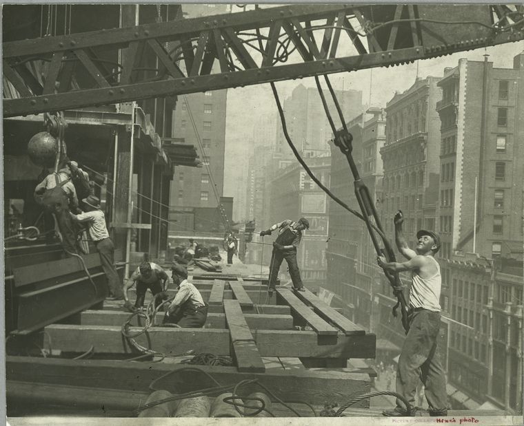 Photographs of the Empire State Building under construction 1930-1931 source: The
