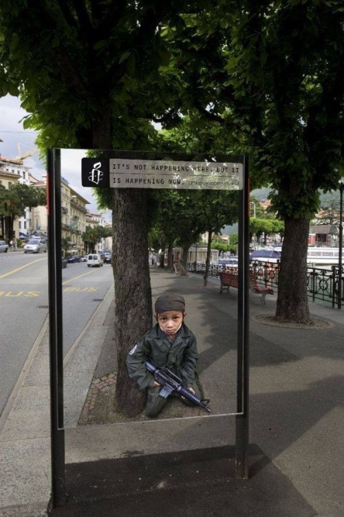 parkbenchpoet4:  poisoned-ivie:  kalories:  thebrokentaboos:  Ad Campaign by Amnesty International Switzerland  Switzerland are always forward thinkers.  this is one of the most humbling ad campaigns i’ve seen.  This is amazing 
