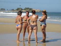 init4fun-x:studentofpanties:  Some mature ass lookin like its still very serviceable!   Wives on vacation.“Alright, how many guys for tonight’s party?”