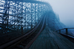 destroyed-and-abandoned:  Climbing an abandoned roller coaster before sunrise in Nara, Japan by Chris Luckhardt  ☁️🌱