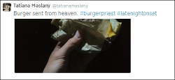 clonesbians:  tatiana and her love for burgers (ﾉ◕ヮ◕)ﾉ