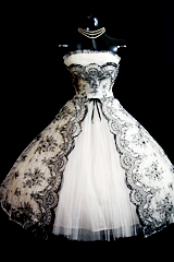 Vintagegal:  1950S Prom And Party Dresses: Black And White  Ridiculously Awesome