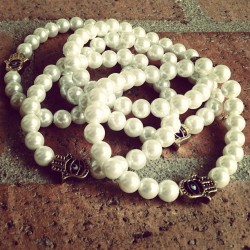Addglitter:  More #Ramoosh #Hamsa #Bracelets #Lovemadamechic #Ramoosh #Jewelry #Accessories