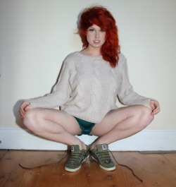 innocentredheads:  Girls with Red Hair