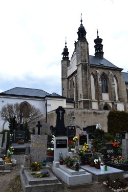 Toferjv:  Sedlec Ossuary “The Bone Church” In Kutná Hora, Czech   Make Me A