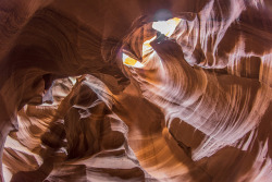 animals-plus-nature:  Antelope Canyon 2 by plinius2 on Flickr. 