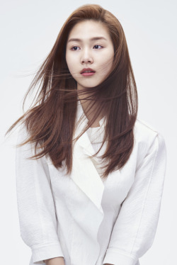koreanmodel:  Eum Ye Jin by Jung Seung Won for Allure Korea Feb 2016 
