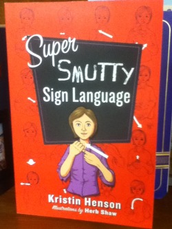 emmilions:  drink-up-lets-boo-boo:  I just bought the best book money can buy.   oh my god this is so perfect it’s so hard to explain how disconnected the grammar is between asl and English NO ONE UNDERSTANDS WELL THIS. THIS IS IT 