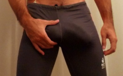 fuckmealittleharder:  Gym pants :)  Damn, thank you for the submission aha. I’m sure everyone will love it :)  Oh my.