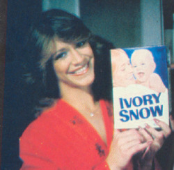 Marilyn posing with her infamous Ivory Snow box on the set of Insatiable (1980).