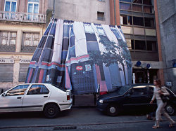 Simone Decker.Â Curtain Wall.Â 2002-2004.