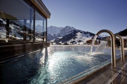 living-in-luxury:  The Cambrian, Switzerland