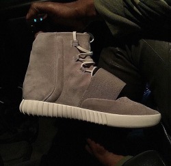apestra:  The most anticipated sneaker of the year. Adidas Yeezy 3