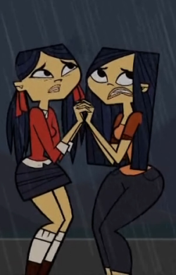 codykins-blogs-stuff:  dangerd0om:  Emma and Kitty from todays episode. Emma being wet and sticking her ass out in the first picture, HNNNNNNNNNNNNNNNG. Sweet mother of jesus. Also i knew that Noah was going to fall in love with emma, and i hope they