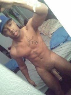 goodbussy:  Some dick for my followers who love some dick with their Bussy.