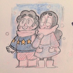 wintersnoozie:  sweater weather in beach city !