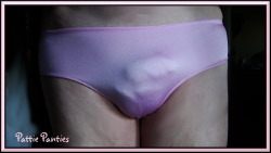 pattiespics:  FREE PANTIES!  to a Good Home.  Wife is telling me  that if I want new panties for Christmas that I have to make room in my  very overly packed pantie drawer.  I had rather give them away than  throw them away.  Message me with a US