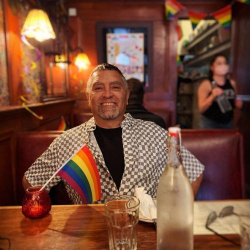 Dinner at @thesausagefactorysf #thecastro #sf #pride #gaypride #venice #beer #pasta #salad #appetizers  (at The Sausage Factory) https://www.instagram.com/p/CQvB6qwrmRH/?utm_medium=tumblr