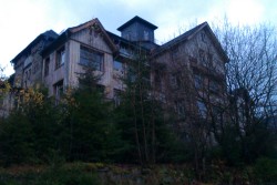 destroyed-and-abandoned:  This is the  “recreation home Hermann Duncker” located in Schierke,Germany. Was also used as a miitary hospital in second world war.