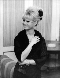 missbrigittebardot:  Brigitte Bardot at a press conference in Rome, 1963.