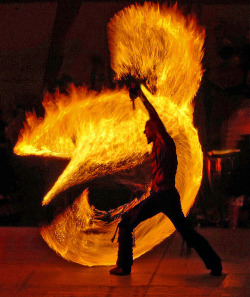 firepoipoi:  Awesome fire poi photos found here: https://m.flickr.com/#/photos/betsynorris/4919127781/  that is so awesome