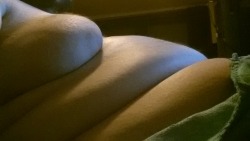 My belly looks huge from the side while sitting on my couch. Its so soft &hellip; need to go into the bed again.