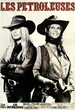 Brigitte Bardot &amp; Claudia Cardinale - Les pétroleuses, 1971.