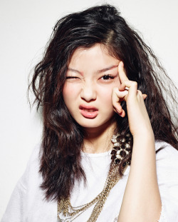 : [HQ] Kim Yoo Jung for Marie Claire Magazine April 2015 - 1400 x 1742