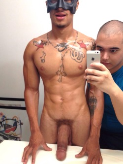 gaypapi:  exposingexhibitionists:  acollectionofsexy:  fuuuuuuck  New Account so Please Follow Me.  And if you are an exhibitionist and want to show it off, I want to help. Send me your pictures – no cock only shots please. I dare you to put your real